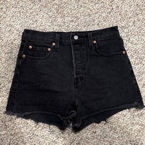 Levi’s Ribcage Black Denim Women's Shorts